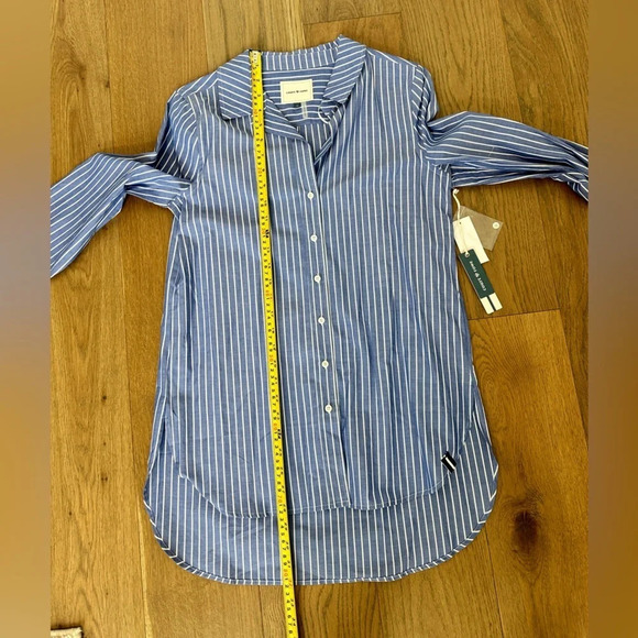 NWT Court & Rowe‎ Chambray Blue and White Button Up Stripe Shirt Size Small - Picture 9 of 10